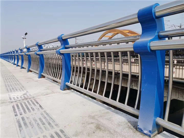 阳泉304不锈钢复合管护栏的生产工艺揭秘